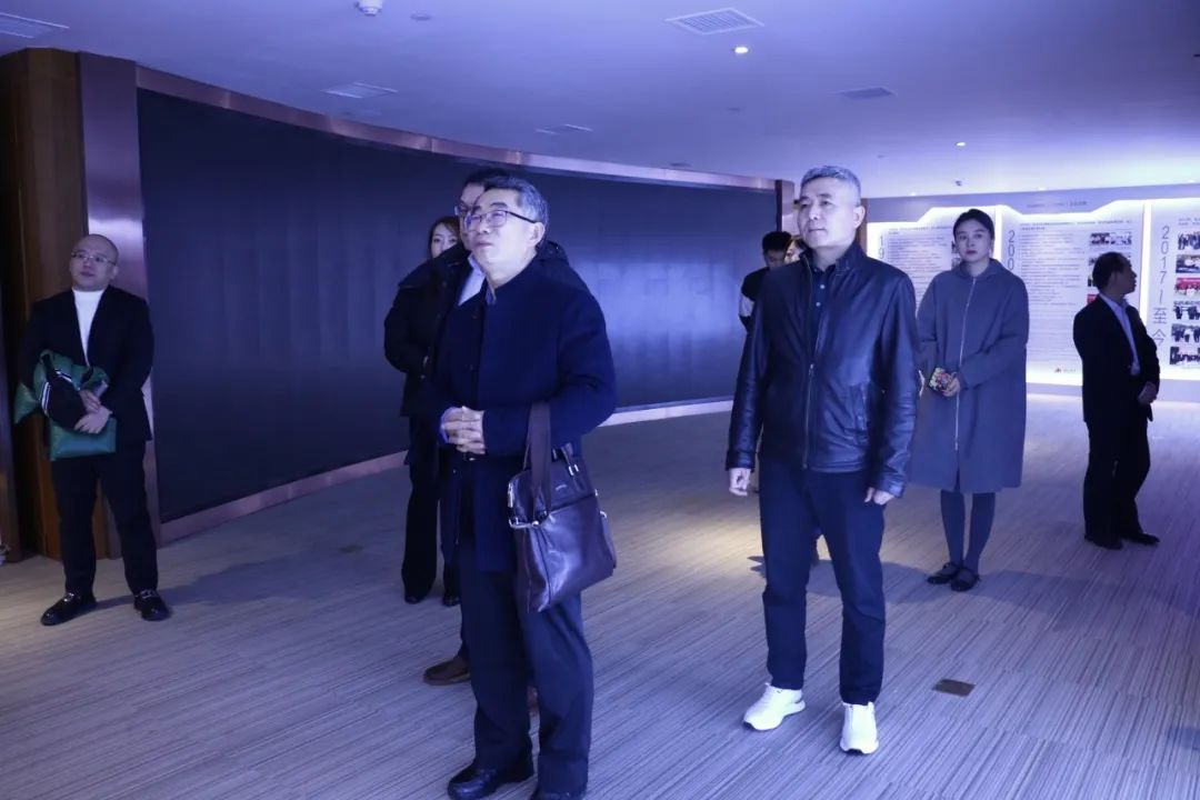 中国物流与农业供给链领域专家到访老哥网调查互换(图1) 640 (2).jpg