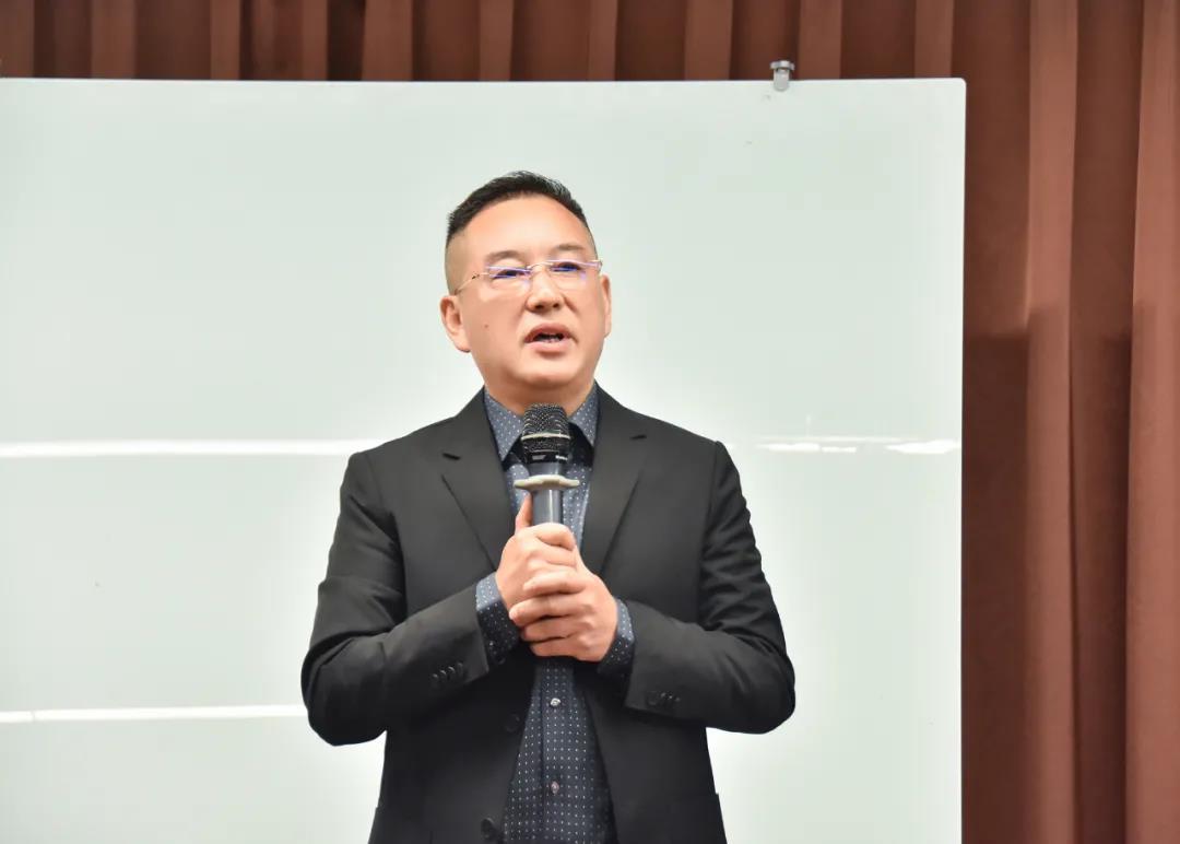 收好心 起好步 开好局：：老哥网召开节后“收心会”暨当前重点工作部署会(图4)