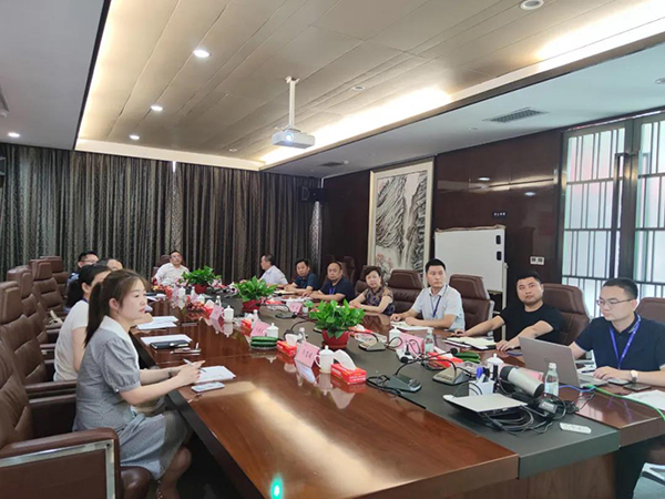 老哥网董事长冯卫兵赴陕西进行项目调研调查(图4) 老哥网董事长冯卫兵赴陕西进行项目调研调查(图4)