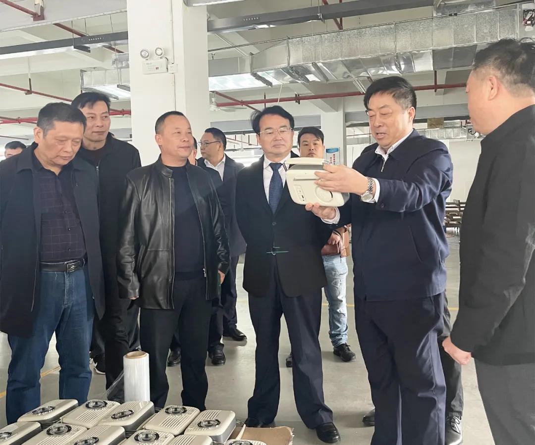 践行“三高四新”战术 园区提质“加快跑”！！！(图1)